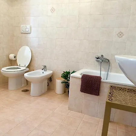 La Casa Di Maurizio Apartment